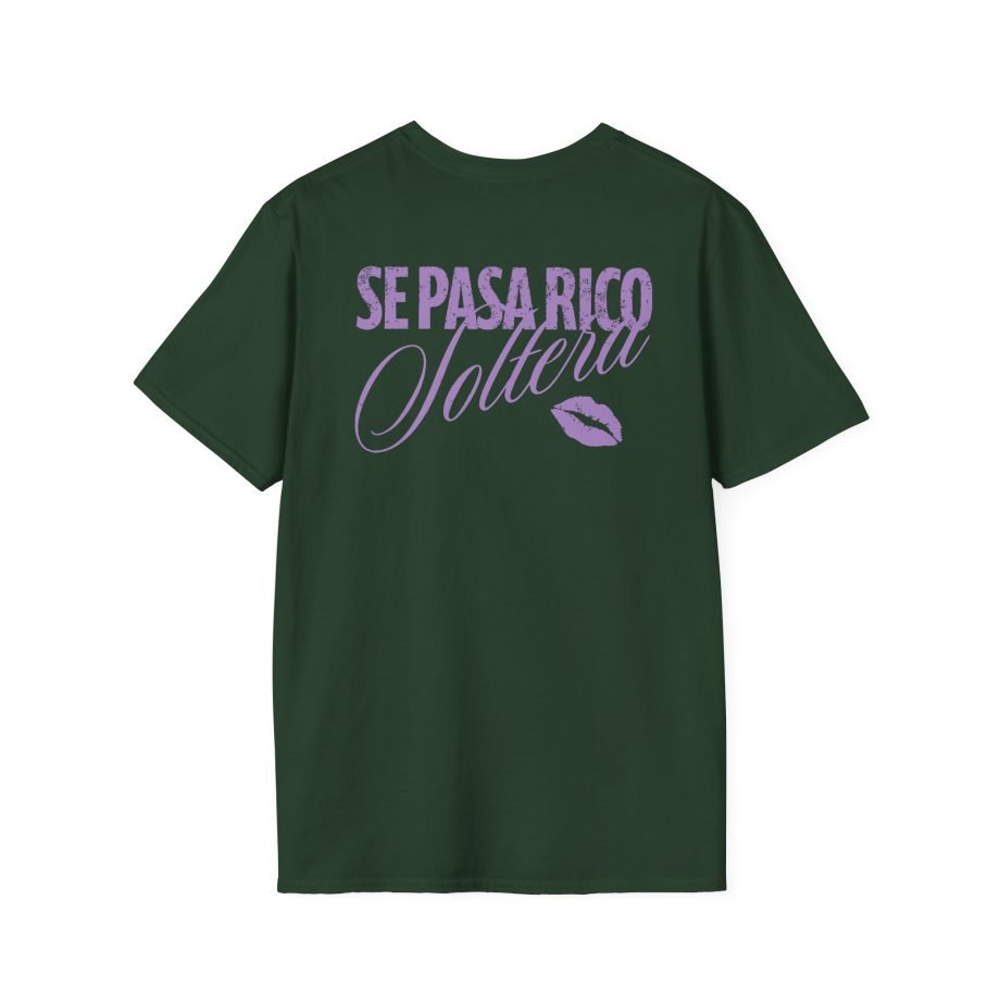 Shakira Se Pasa Rico Soltera Unisex Softstyle T-Shirt