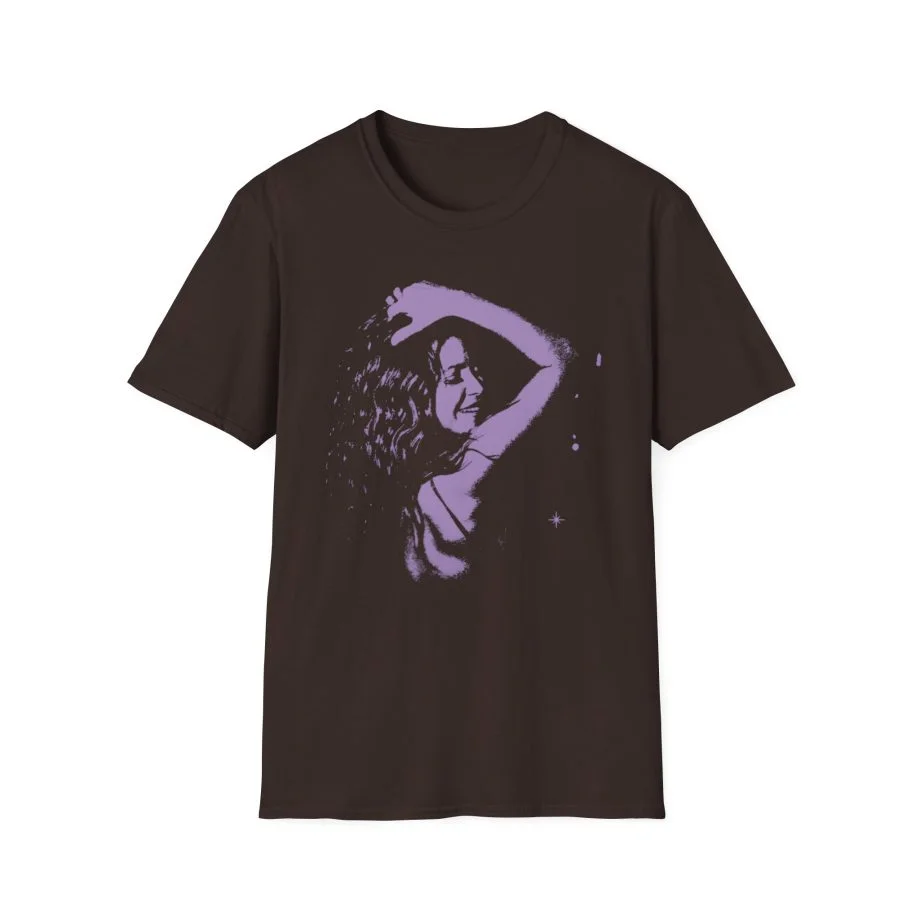 Shakira Se Pasa Rico Soltera Unisex Softstyle T-Shirt